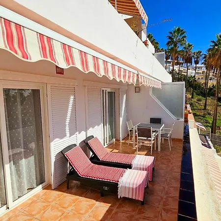 Lejlighed Cozy Sea Views In